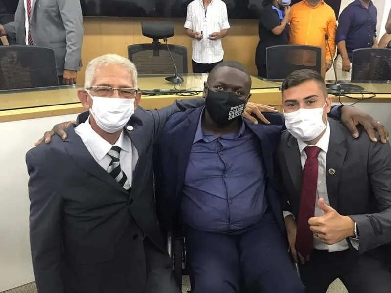 Evangelista esteve na cerimônia de posse 