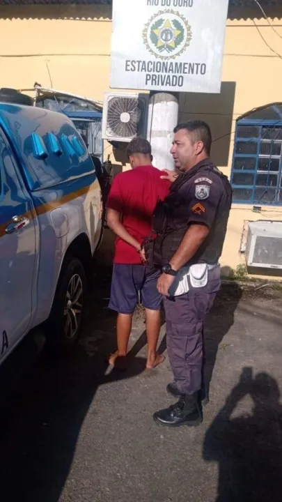 O caso foi registrado na 73ª DP