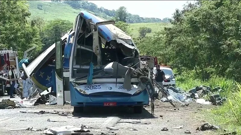 O acidente ocorreu na manhã de ontem (25)