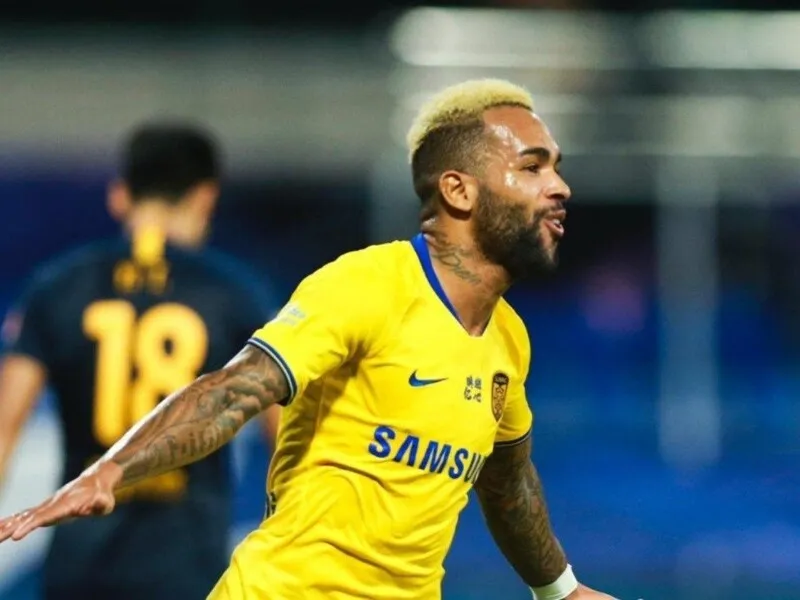 Alex Teixeira é monitorado por alguns clubes ao redor do mundo