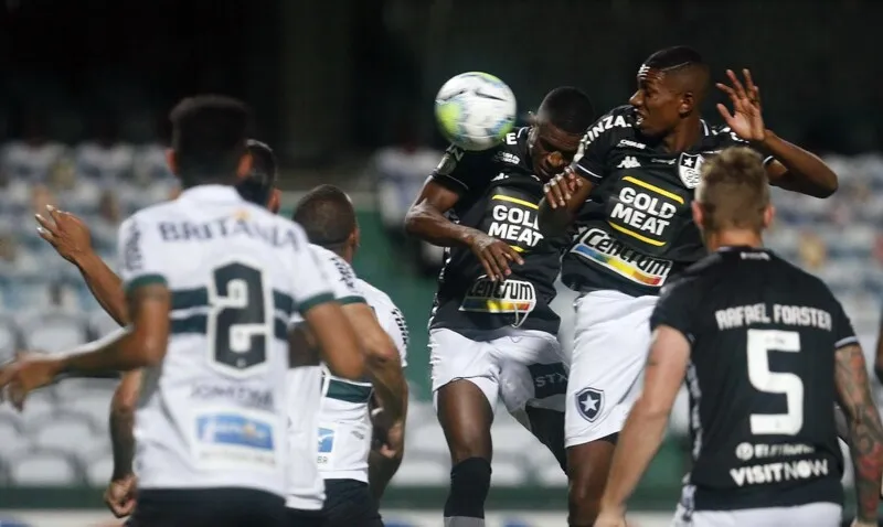 Botafogo subiu duas colocações na classificação e agora está em 18°