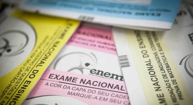 A prova do Enem de 2020 foi adiada para 17 de janeiro de 2021 por conta da pandemia