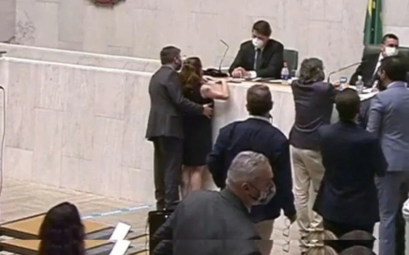 O boletim de ocorrência do caso foi feito na última quinta-feira (17)