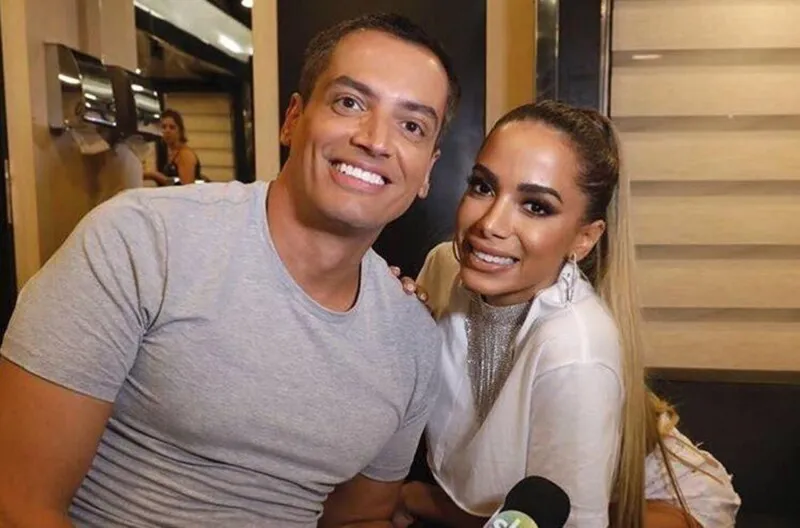 As discórdias entre a cantora e o jornalista não pararam