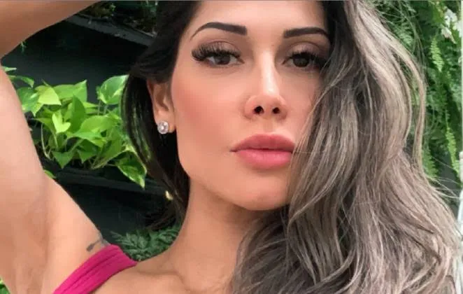 A influencer afirma que será uma cerimônia surpresa
