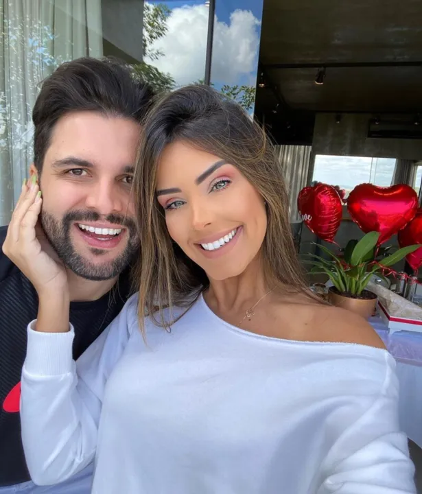O casal tem um filho 