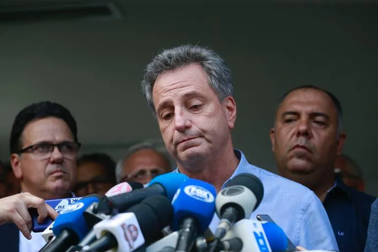 Rodolfo Landim diz cumprir contrato assinado de maneira integral 