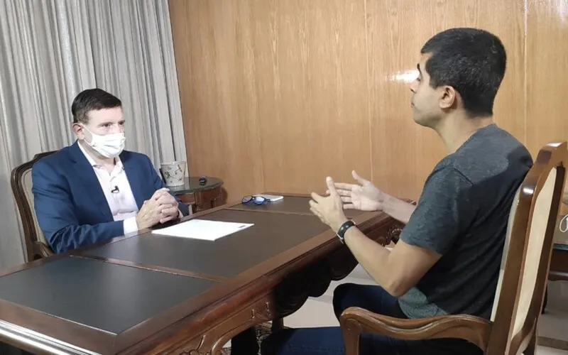 Marcius Melhem conversou com Roberto Cabrini, na Record