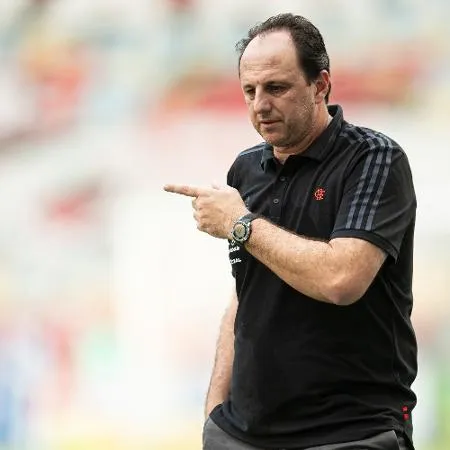 Apesar de pressionado, Ceni continuará como técnico do Flamengo