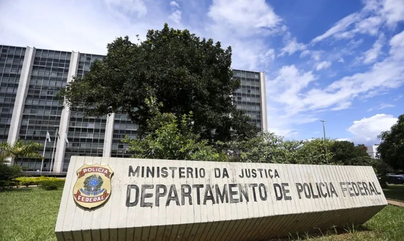As ordens judiciais foram expedidas pela 13ª Vara Federal de Curitiba