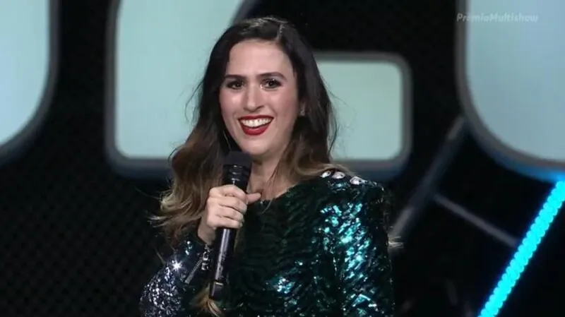 Tatá Werneck fez uma piada com a RedeTV! no Prêmio Multishow e foi processada pela emissora por isso