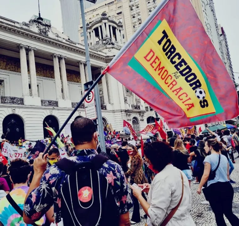O movimento 'Torcedores da Democracia' existe desde 2014