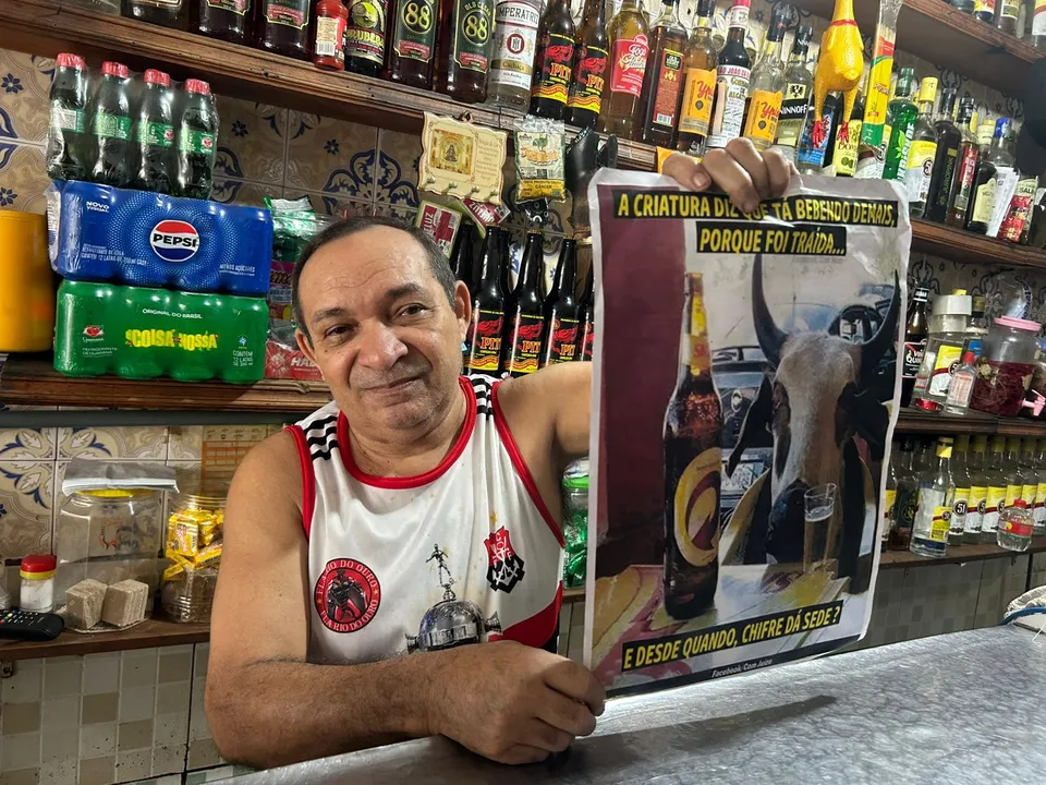 O bar fica localizado no Centro de Niterói