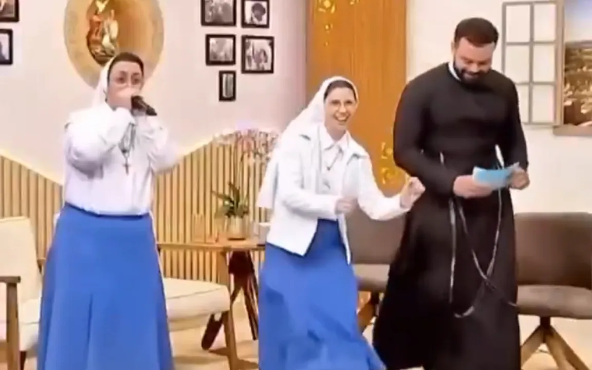 Momento espontâneo no TV Pai Eterno viralizou nas redes e conquistou internautas com leveza e fé