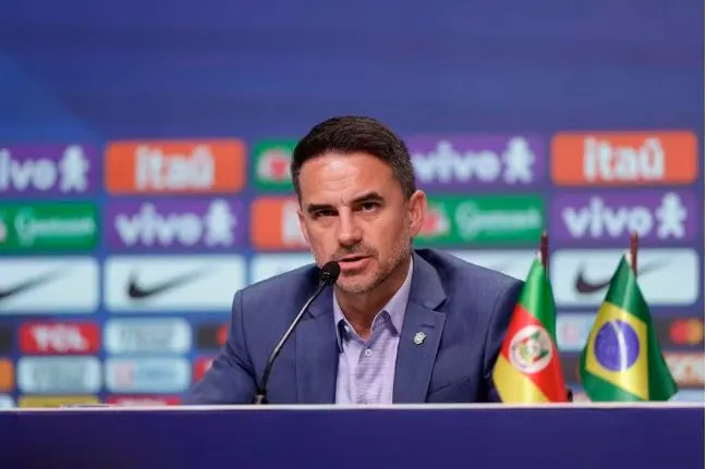 Vasco sonha com a contratação de Rodrigo Caetano para diretor de futebol do clube