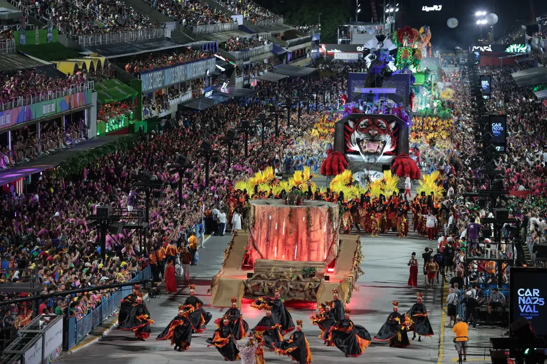 A Porto da Pedra foi eleita a melhor escola da Série Ouro no Carnaval 2025