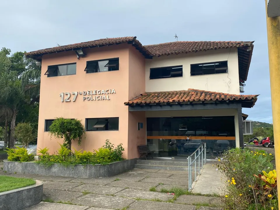 O preso foi levado à 127ª DP (Armação de Búzios)