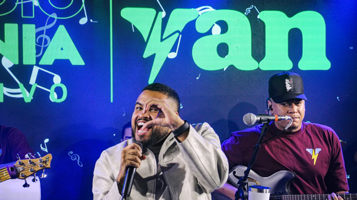 "Posso adiantar que tem mais um ‘Pagodyando’, que é o meu projeto, aí para a gente gravar, e vai ser especial", conta Yan