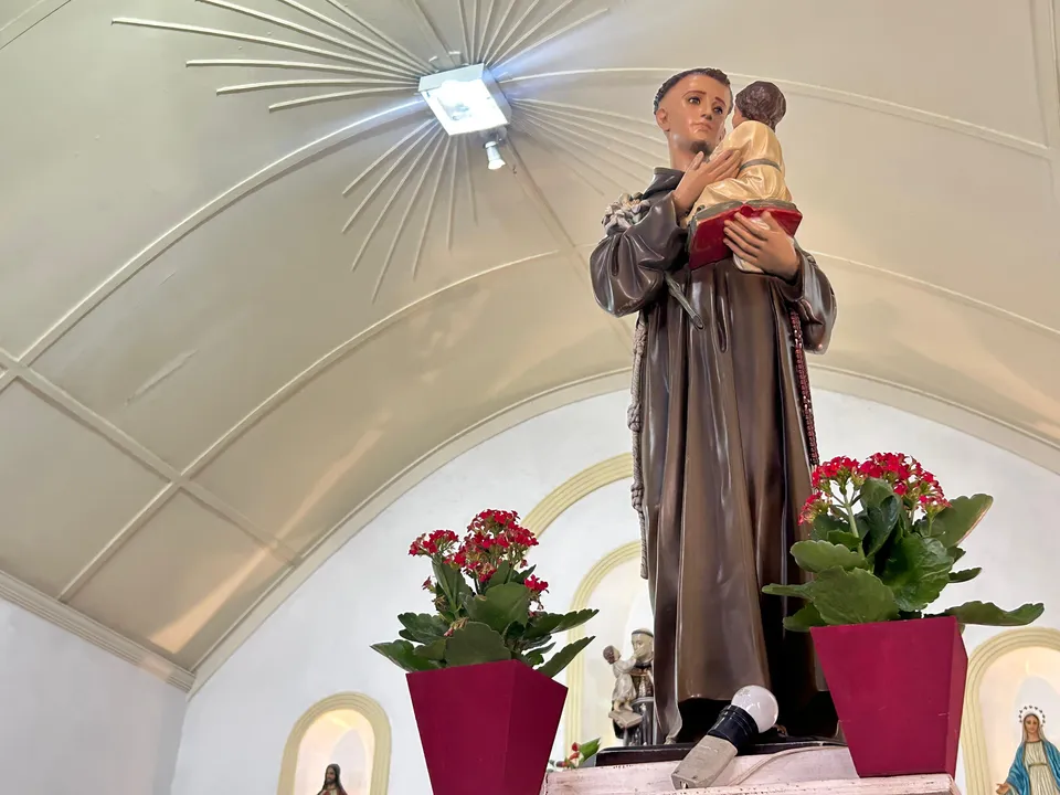 Igrejas em São Gonçalo e Niterói celebram os santos populares com missas, procissões e quermesses que reúnem fiéis em clima de devoção e alegria