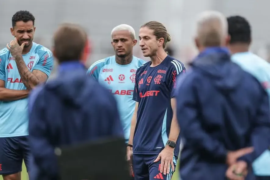 Treino do Flamengo foi suspenso nesta quarta-feira (18)
