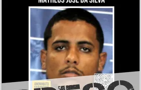 “Cabelinho” é preso em ação policial para remover barricadas na Engenhoca