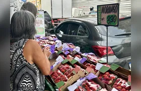 Com o fim da febre do “morango do amor”, preço da fruta despenca em São Gonçalo