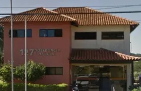 Polícia busca homem que abusou de criança de 3 anos em Búzios