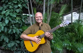 Júlio São Paio relança disco clássico e fala sobre trajetória de mais de 50 anos na MPB