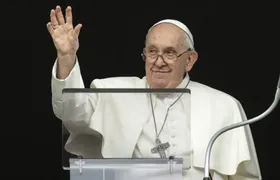 Papa Francisco vai ter alta no domingo, dizem médicos