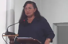 Vereadora diz ser 'a favor da violência contra mulher': "merece apanhar"