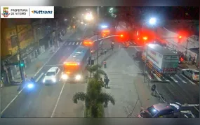 Acidente envolvendo caminhão deixa três feridos na Alameda, em Niterói