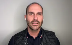 PL oficializa Eduardo Bolsonaro como líder da Minoria na Câmara