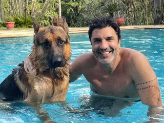 Assessoria de imprensa atualiza estado de saúde de Edu Guedes