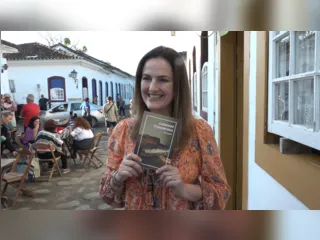 OSG na Flip: Cantora e jornalista estreia na ficção com romance 'A Verdade é Vagabunda'
