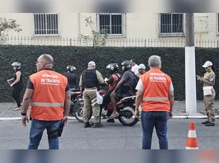Prefeitura de Niterói realiza nova ação contra motos barulhentas no Fonseca