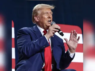 Trump ameaça países que se alinhem ao Brics com tarifa de 10%