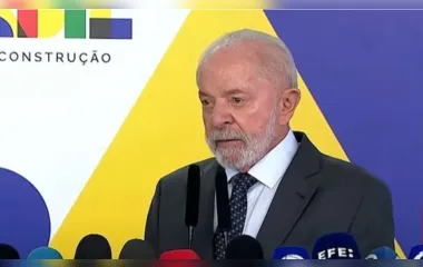 “Erro cometido no governo passado”, diz Lula sobre fraudes no INSS
