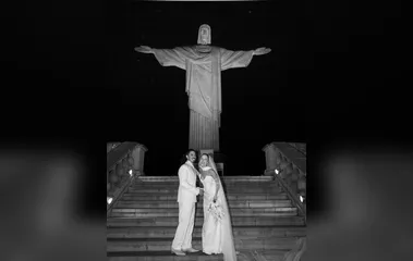 Giovanna Lancellotti e Gabriel David casam aos pés do Cristo Redentor