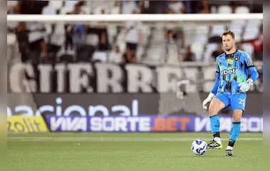 Neto tem lesão na coxa e perde o resto da temporada do Botafogo