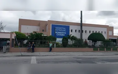Idoso tem orelha mutilada e lacerações no corpo após ataque de cinco pitbulls em Cabo Frio