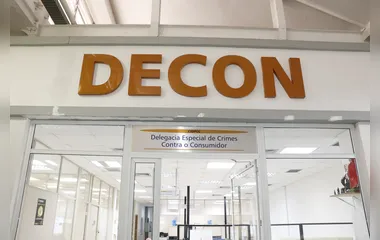 Polícia Civil apreende cerca de 3 toneladas de café impróprio para o consumo no Rio