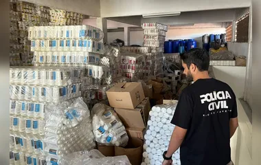 Polícia fecha fábricas de cosméticos falsos e apreende 20 toneladas de produtos