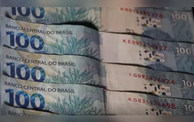 Receita paga quinto lote de restituição do Imposto de Renda 2025