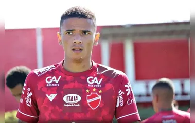 STJD volta atrás e libera três jogadores que haviam sido banidos do futebol