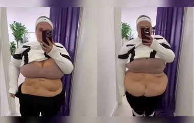 Thais Carla mostra resultados da cirurgia bariátrica e desabafa sobre excesso de pele na barriga