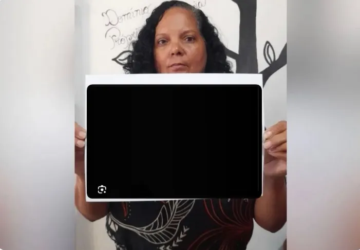 Rosa percorreu ruas do município com cartazes que exibiam a foto da menina, pedindo ajuda a moradores e comerciantes da região