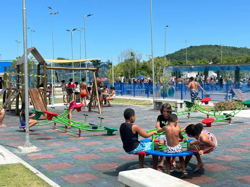 Parque RJ Nosso Sonho atraí crianças e adultos para passar o carnaval no espaço de lazer da cidade