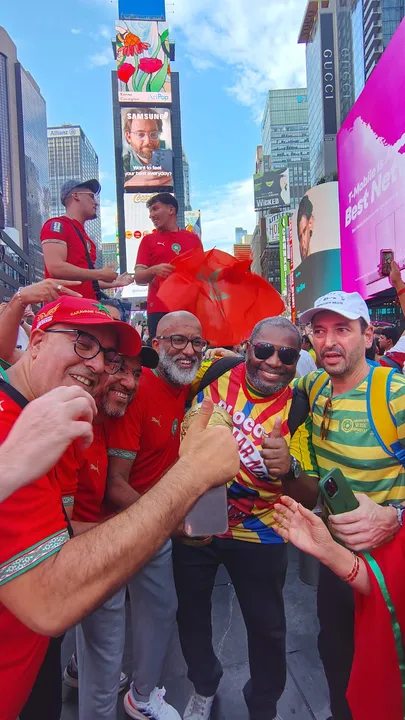 Festa e samba em Nova Iorque, até com torcedores de outros países
