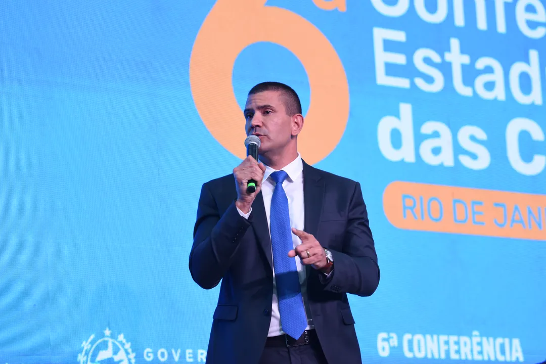 Ao longo da carreira pública, ocupou cargos estratégicos na administração municipal e estadual