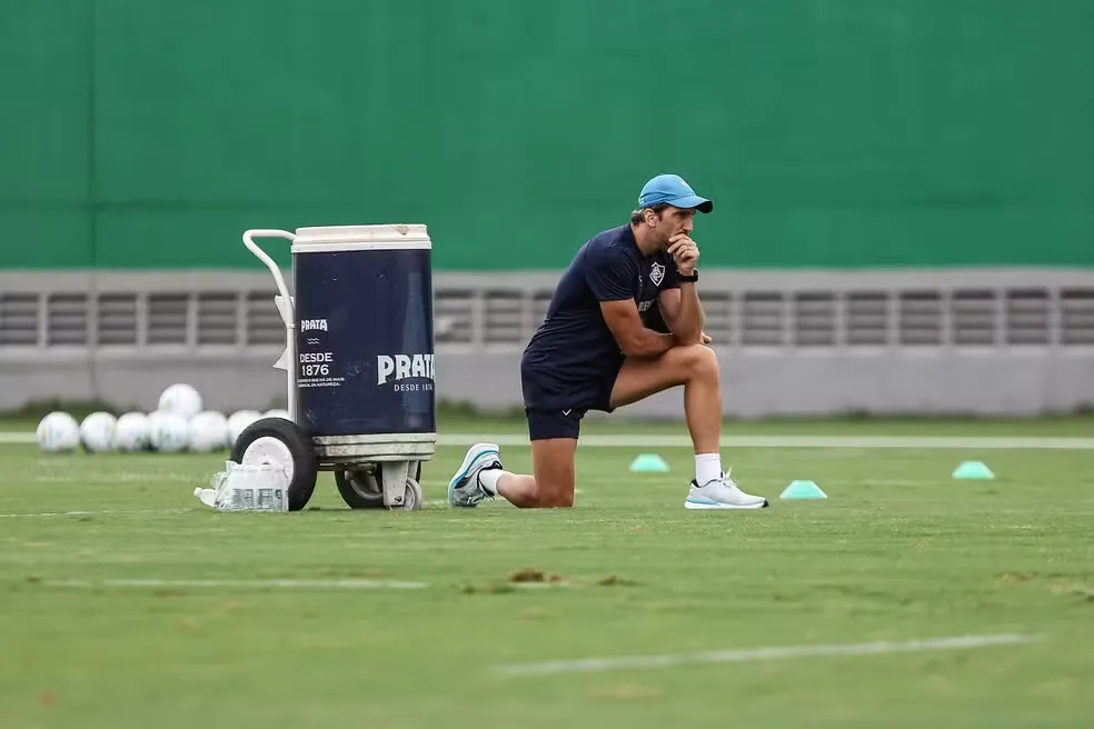 Zubeldía deve manter o mesmo time da vitória sobre o Remo para o duelo contra o Athletico-PR